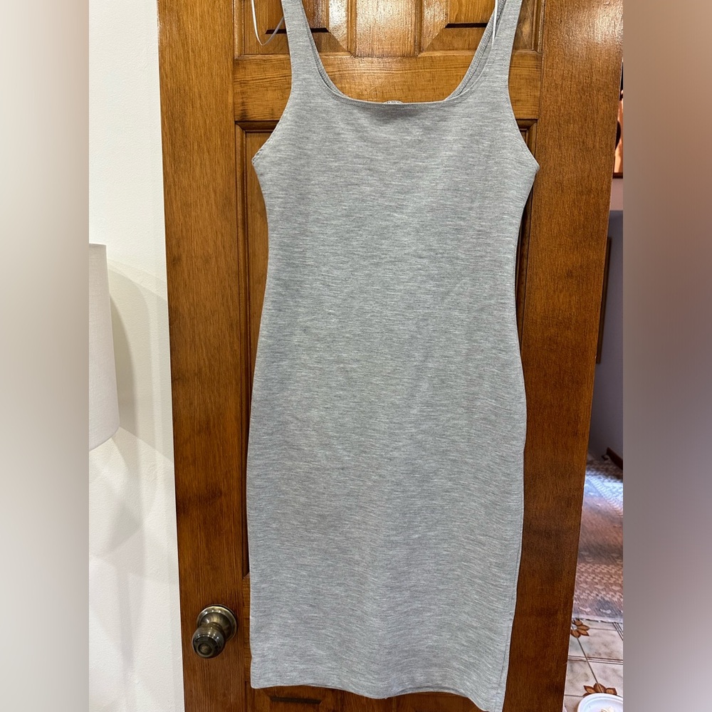 Zara Light Gray Sleeveless Midi Dress
